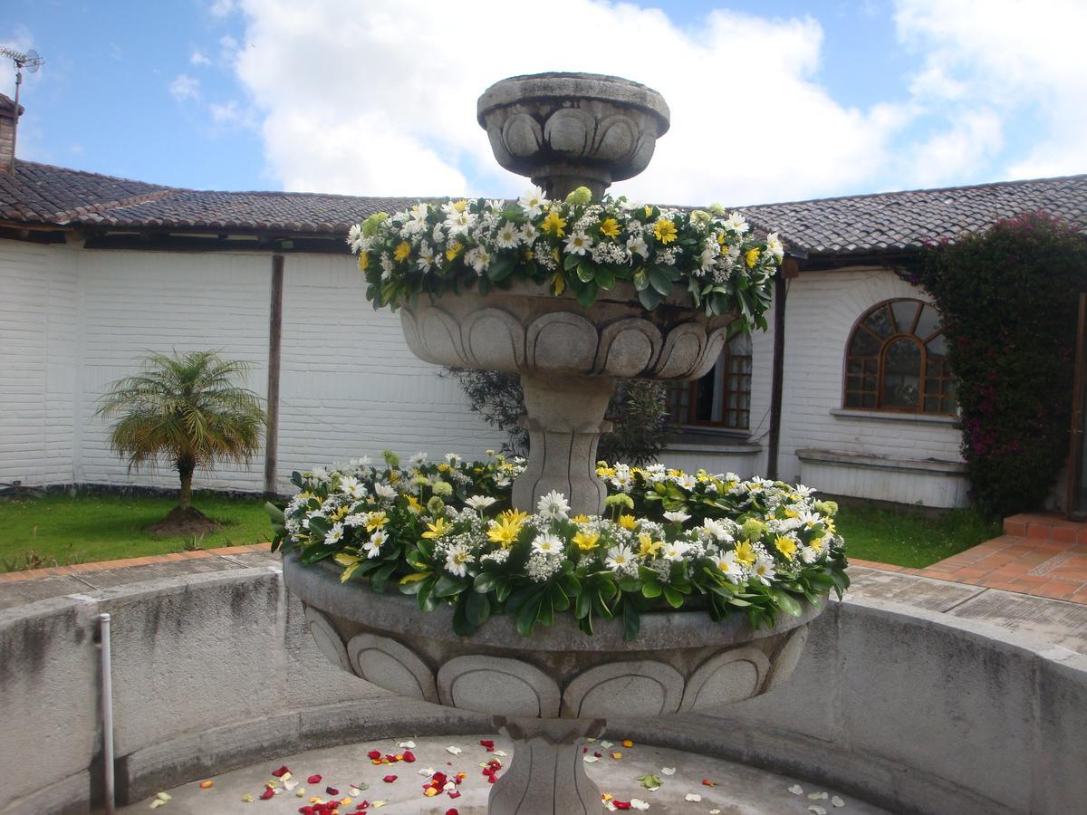 Hosteria Hacienda Pueblo Viejo Atuntaqui Exterior photo